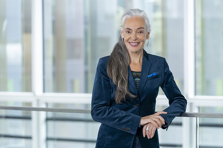 Porträt von Prof. Dr. Dr. Monique M. B. Breteler